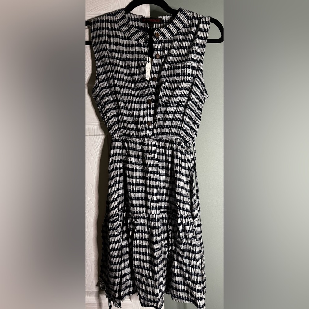 Navy and white patterned dress NWT Boutique